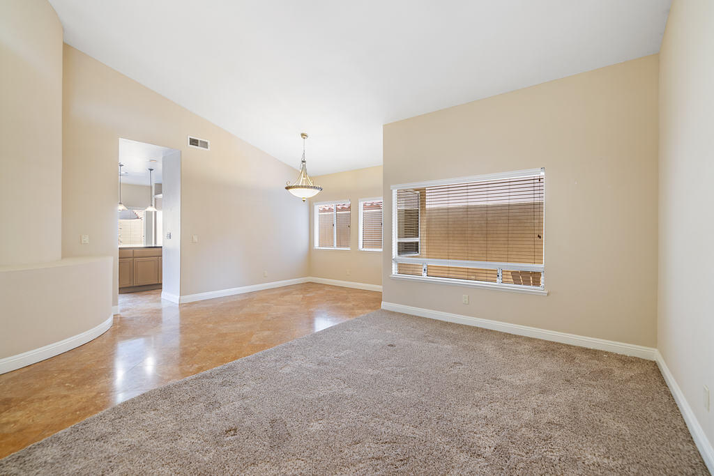 Palm Desert, California 92211, United States, 4 Bedrooms Bedrooms, ,3 BathroomsBathrooms,Residential,Active,29562