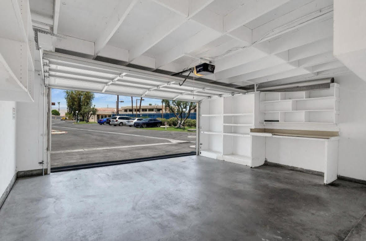 Rancho Mirage, California 92270, United States, 3 Bedrooms Bedrooms, ,2 BathroomsBathrooms,Residential,Active,181841