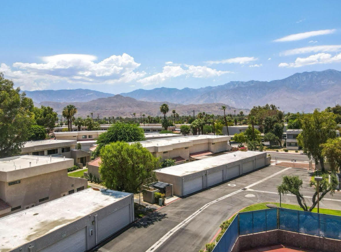 Rancho Mirage, California 92270, United States, 3 Bedrooms Bedrooms, ,2 BathroomsBathrooms,Residential,Active,181841