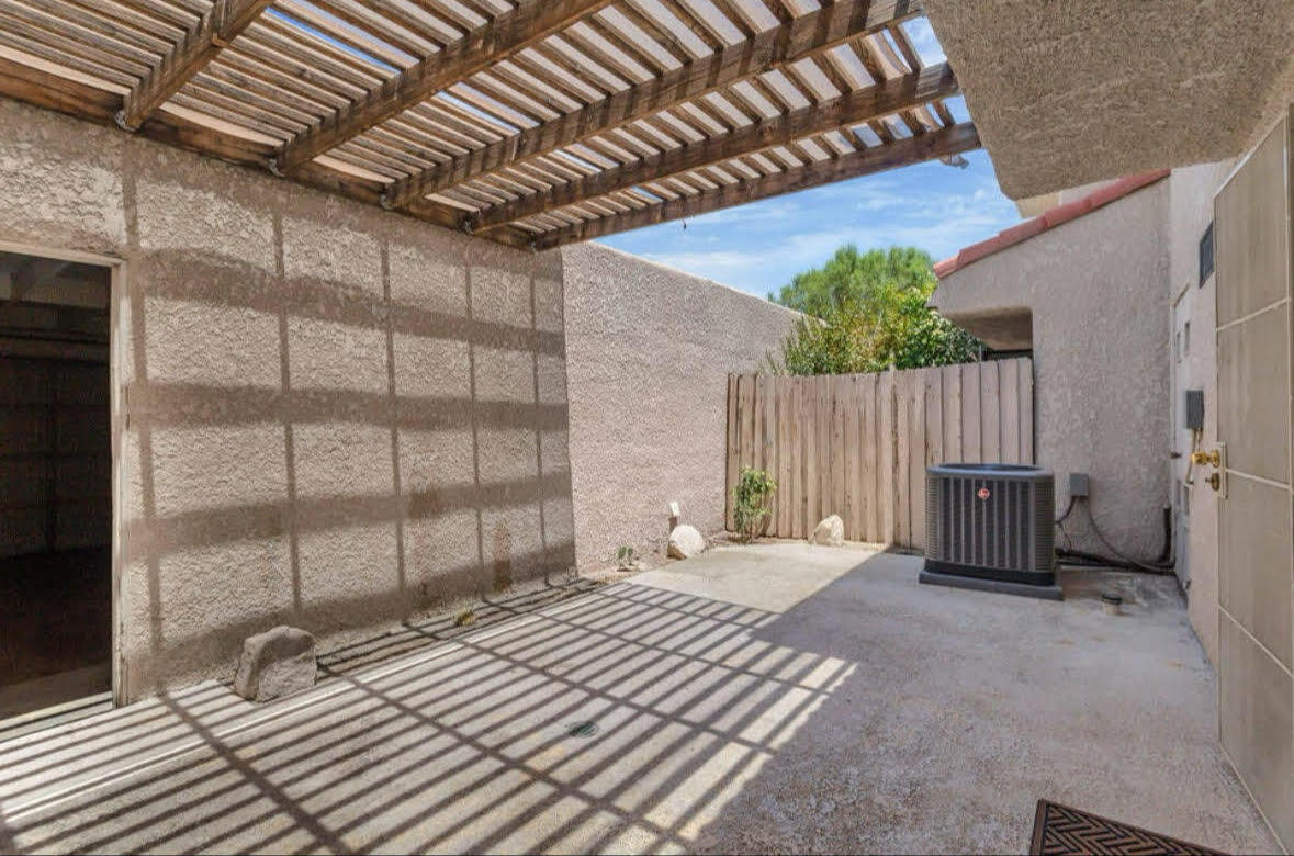 Rancho Mirage, California 92270, United States, 3 Bedrooms Bedrooms, ,2 BathroomsBathrooms,Residential,Active,181841