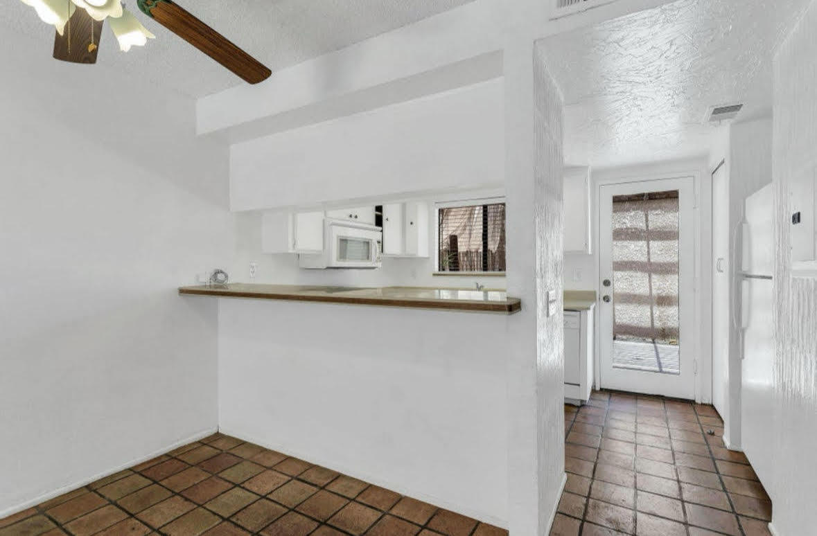 Rancho Mirage, California 92270, United States, 3 Bedrooms Bedrooms, ,2 BathroomsBathrooms,Residential,Active,181841