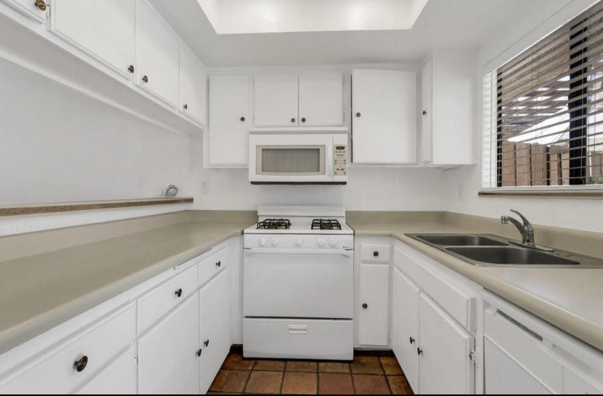 Rancho Mirage, California 92270, United States, 3 Bedrooms Bedrooms, ,2 BathroomsBathrooms,Residential,Active,181841