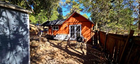 A home in Cedarpines Park