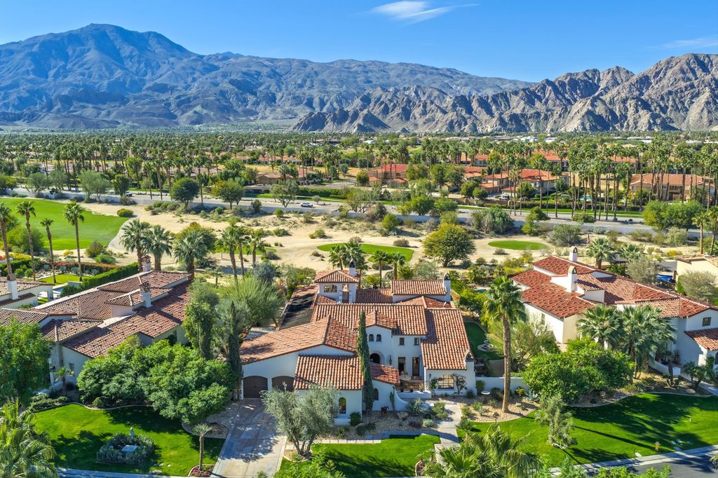 Photo of 55495 Medalist Drive, La Quinta, CA 92253 (MLS # 219141216)
