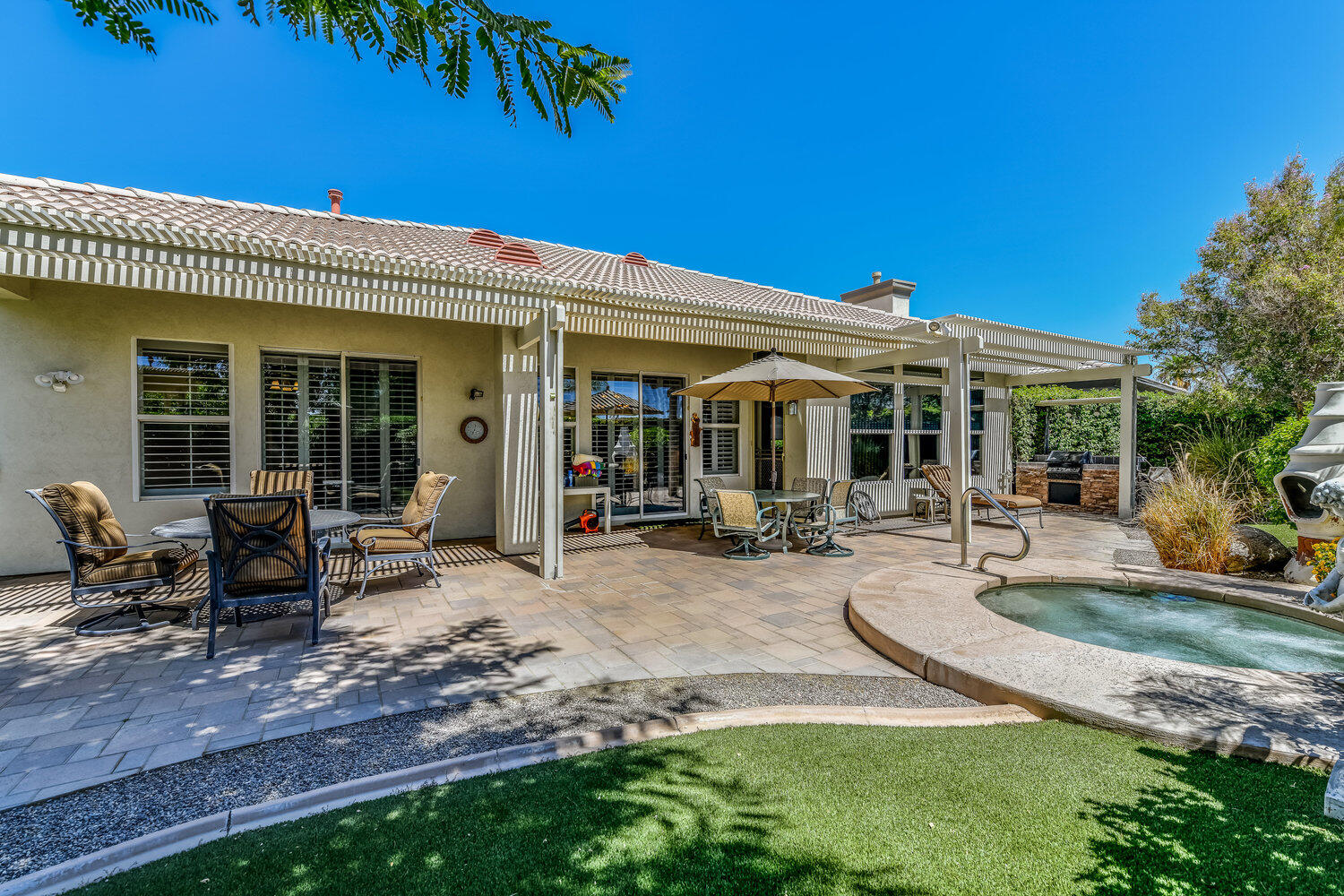 Indio, California 92201, United States, 3 Bedrooms Bedrooms, ,2 BathroomsBathrooms,Residential,Active,241413