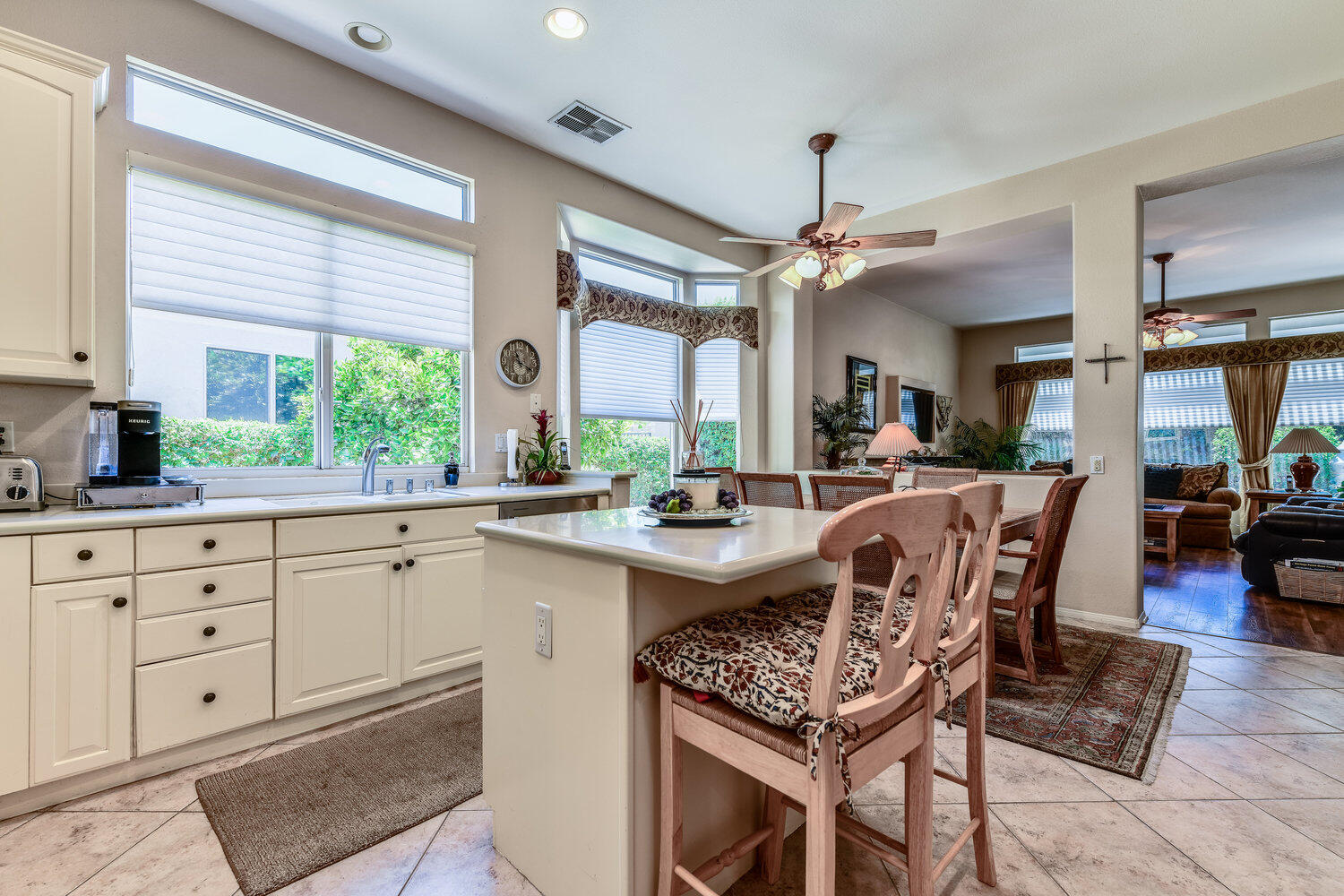 Indio, California 92201, United States, 3 Bedrooms Bedrooms, ,2 BathroomsBathrooms,Residential,Active,241413