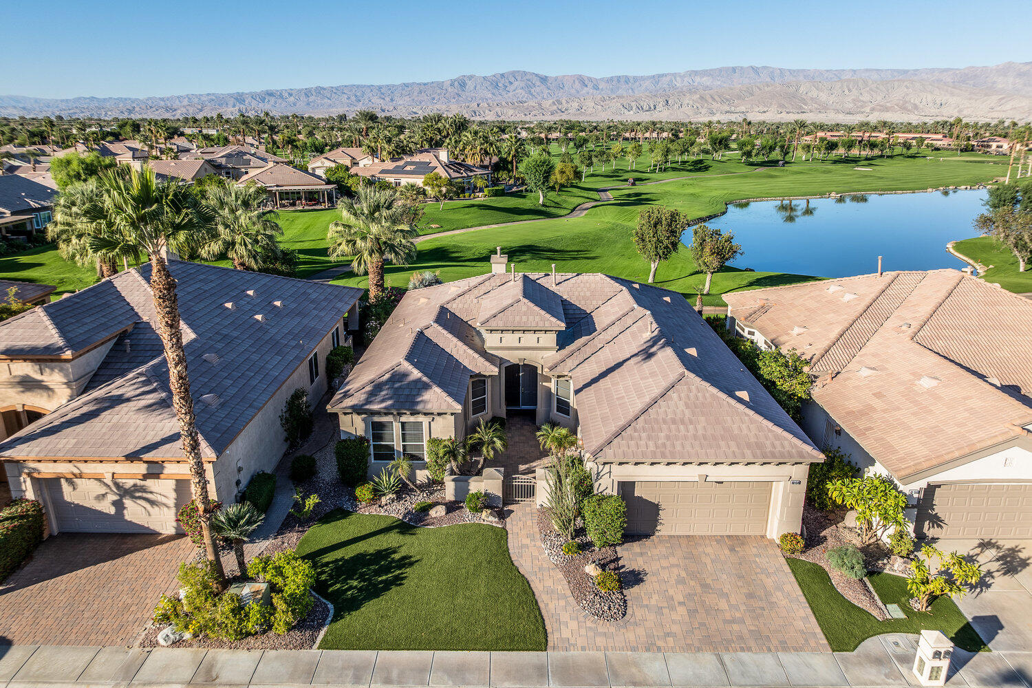 Indio, California 92201, United States, 2 Bedrooms Bedrooms, ,2 BathroomsBathrooms,Residential,Active,243441