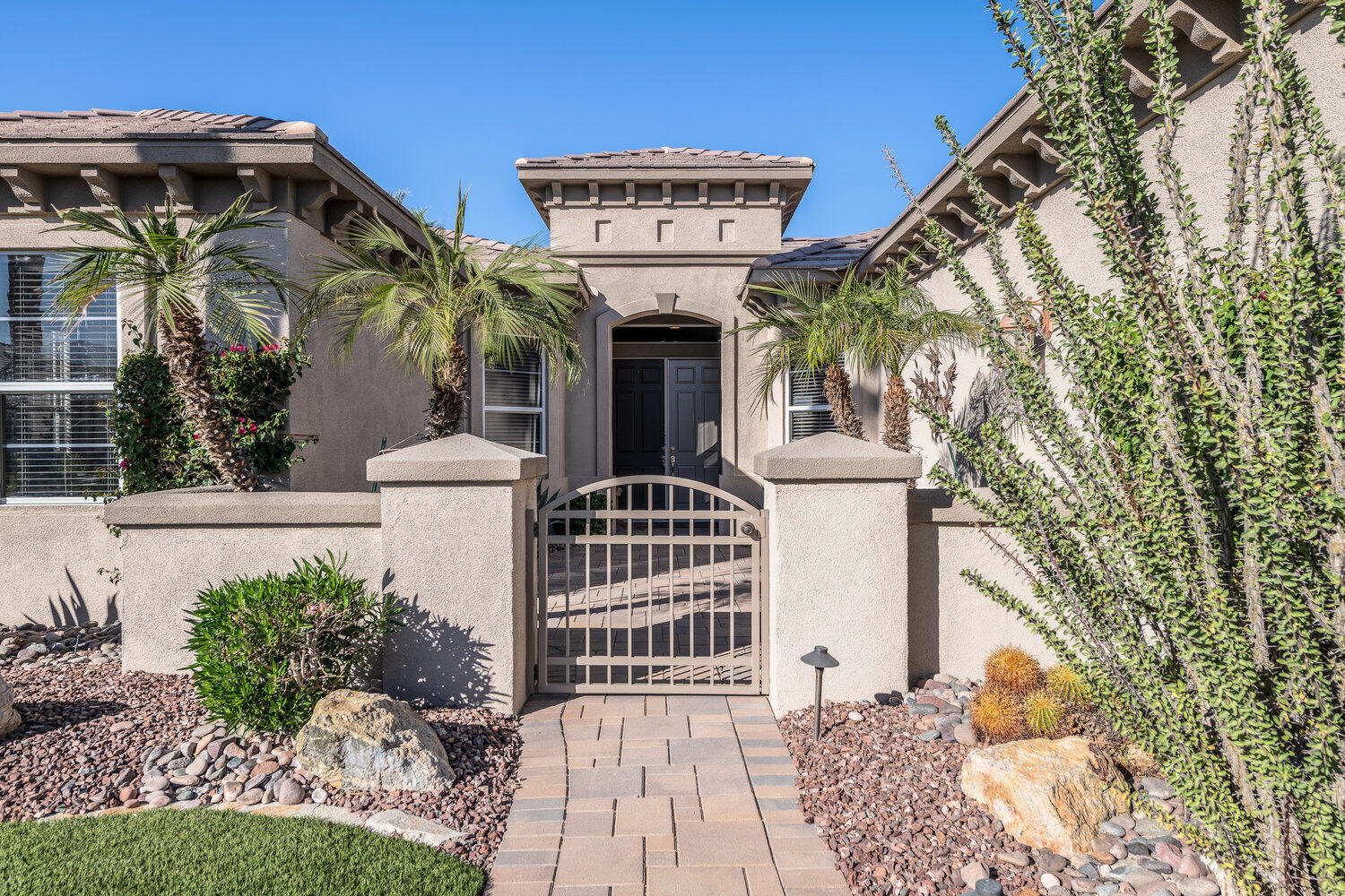 Indio, California 92201, United States, 2 Bedrooms Bedrooms, ,2 BathroomsBathrooms,Residential,Active,243441