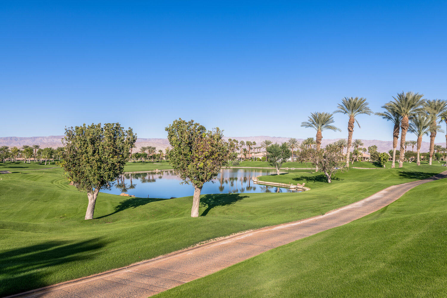 Indio, California 92201, United States, 2 Bedrooms Bedrooms, ,2 BathroomsBathrooms,Residential,Active,243441