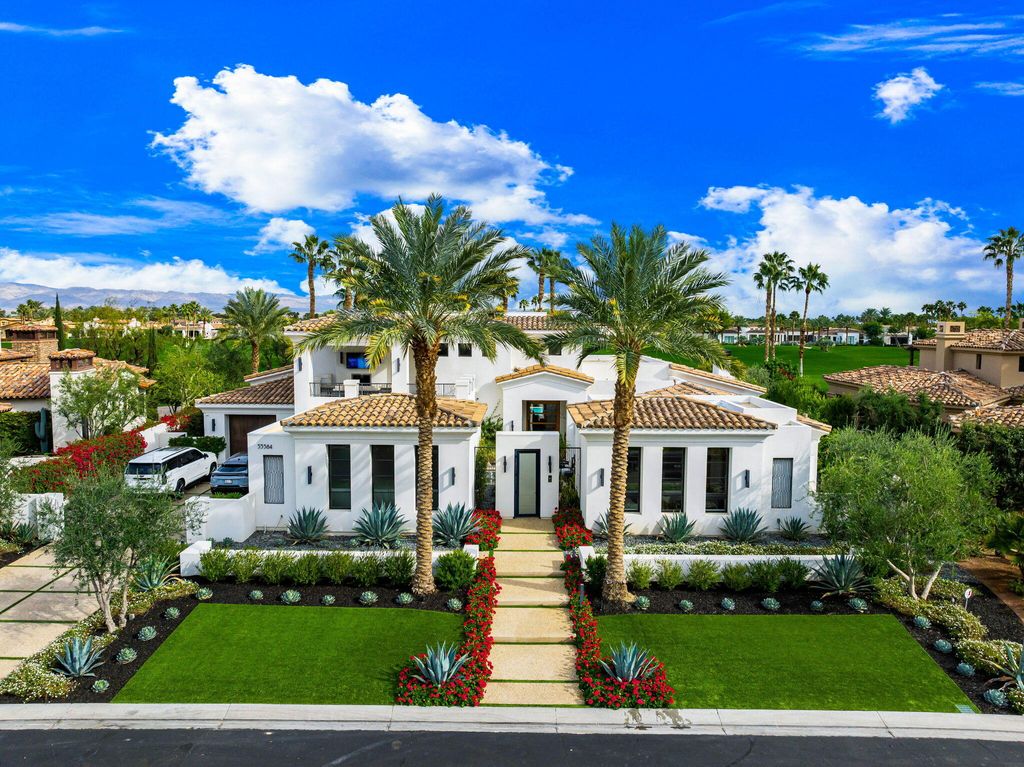 Photo of 53584 Via Palacio, La Quinta, CA 92253 (MLS # 219141734)