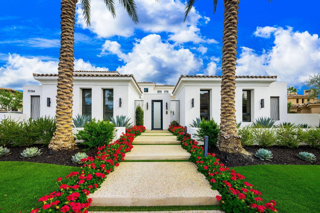 Photo of 53584 Via Palacio, La Quinta, CA 92253 (MLS # 219141734)