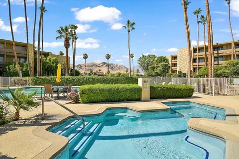 Condominium in Palm Springs CA 2424 Palm Canyon Drive 36.jpg