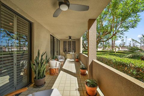 Condominium in Palm Springs CA 2424 Palm Canyon Drive 28.jpg