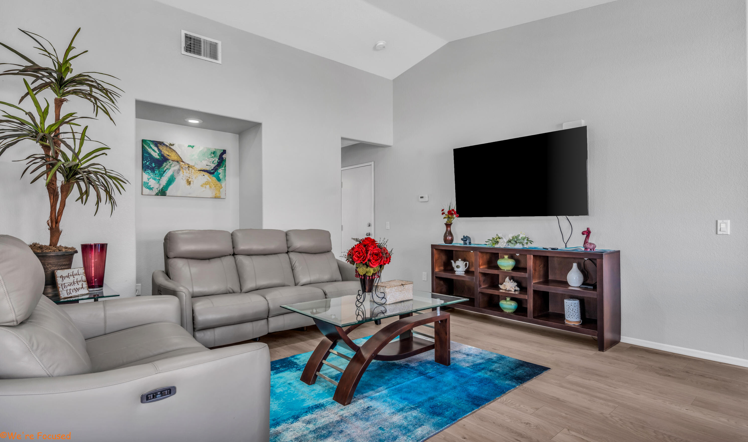 Indio, California 92201, United States, 3 Bedrooms Bedrooms, ,2 BathroomsBathrooms,Residential,Active,86638