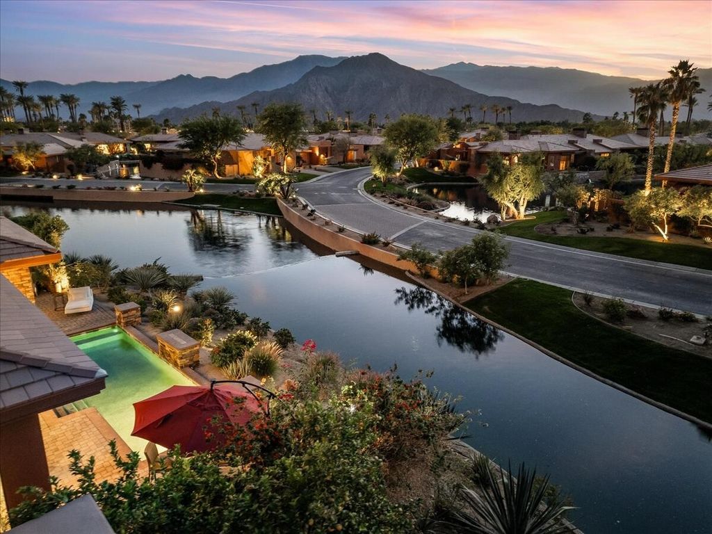 Photo of 50185 Via Simpatico, La Quinta, CA 92253 (MLS # 219130289)