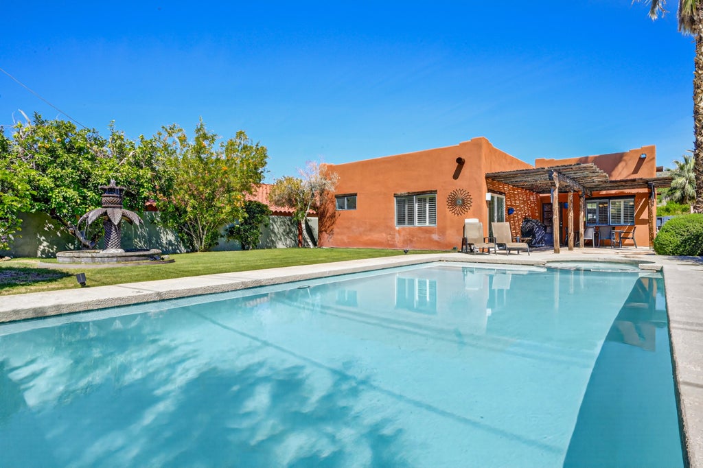 Photo of 54695 Avenida Madero, La Quinta, CA 92253 (MLS # 219146229)