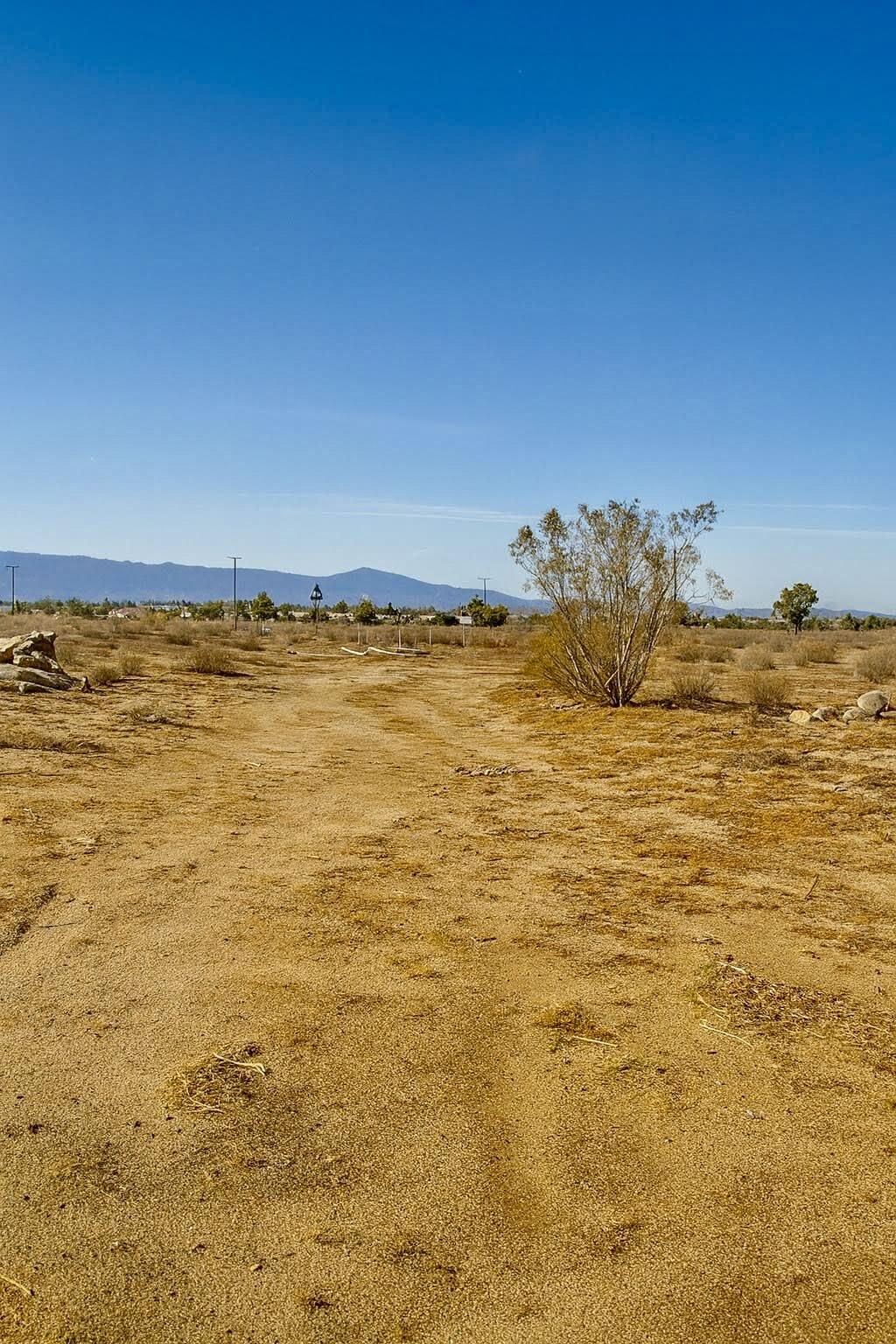 Phelan, California 92371, United States, ,Land,Active,250643