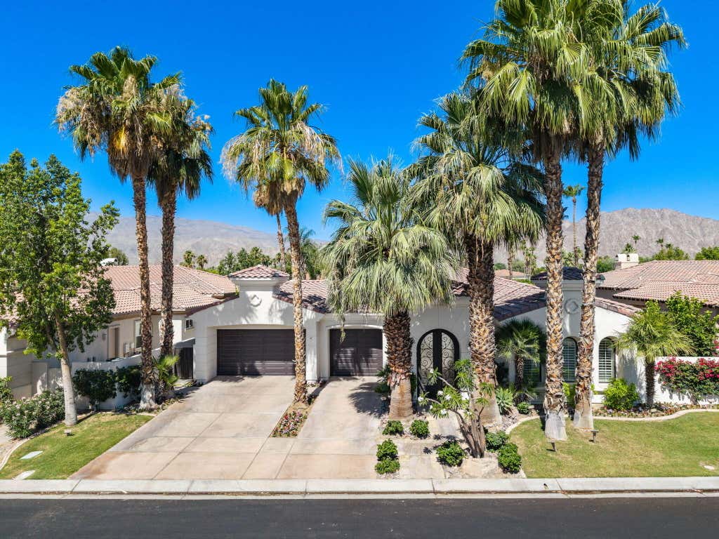 Photo of 56063 Winged Foot, La Quinta, CA 92253 (MLS # 219148840)