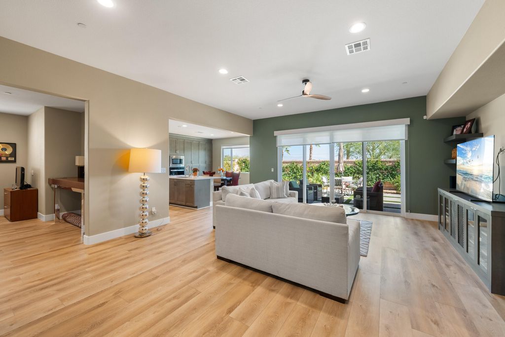 Photo of 81975 Via San Clemente, La Quinta, CA 92253 (MLS # 219137577)