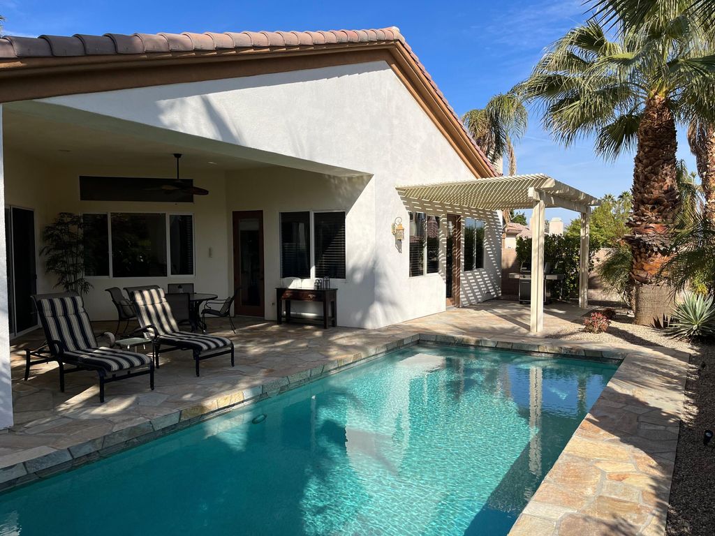 listing image 10999383726381031642