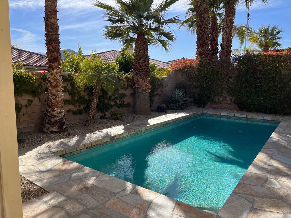 listing image 10994962759103821247
