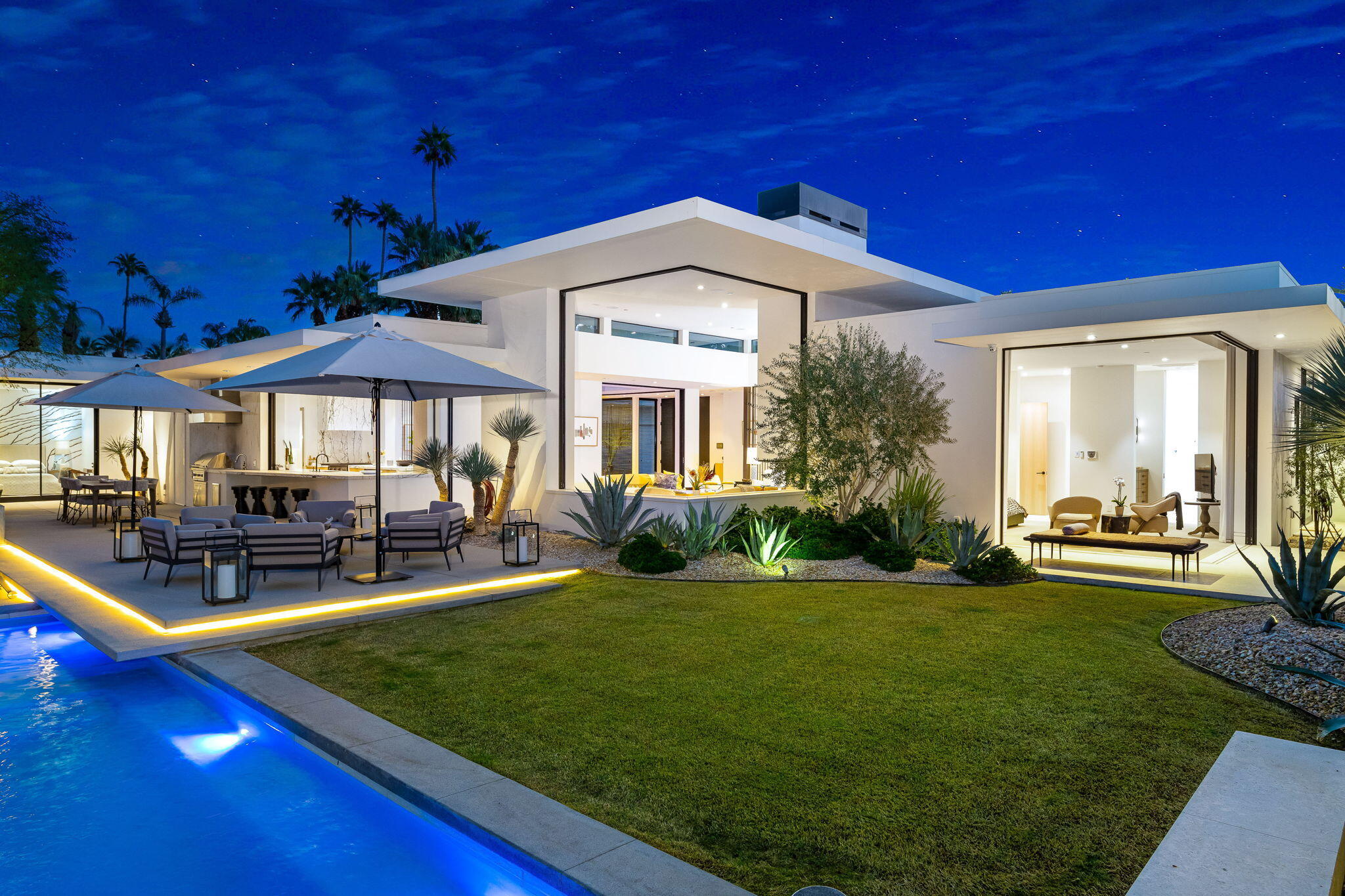 Palm Springs, California 92262, United States, 4 Bedrooms Bedrooms, ,4 BathroomsBathrooms,Residential,Active,20240