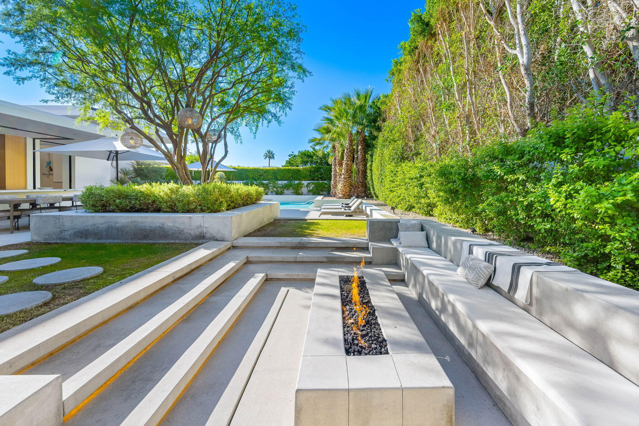 Palm Springs, California 92262, United States, 4 Bedrooms Bedrooms, ,4 BathroomsBathrooms,Residential,Active,20240