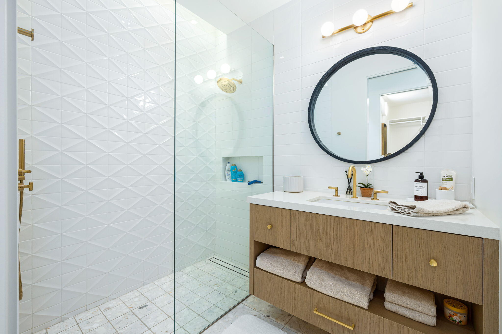 Palm Springs, California 92262, United States, 4 Bedrooms Bedrooms, ,4 BathroomsBathrooms,Residential,Active,20240