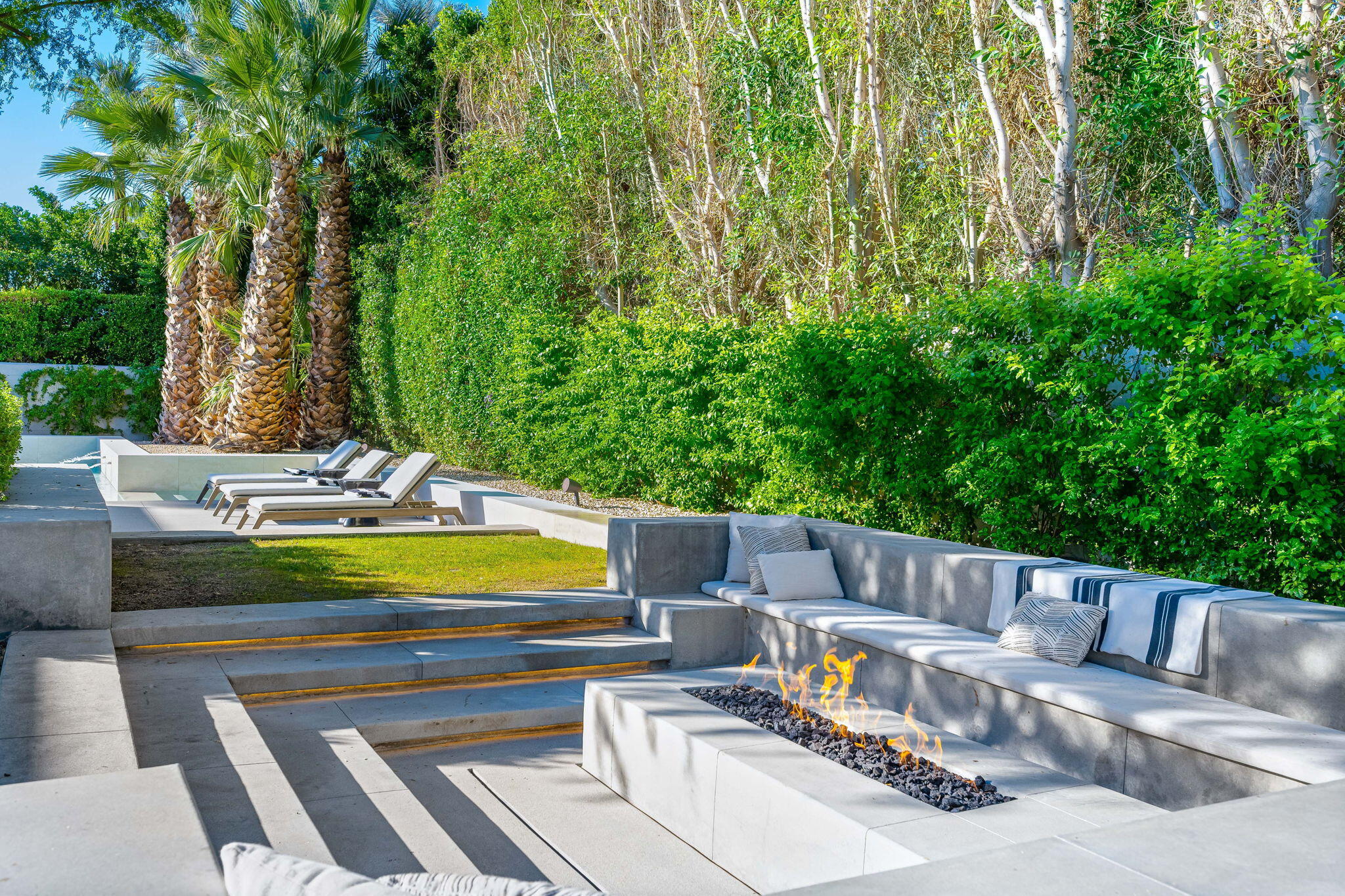 Palm Springs, California 92262, United States, 4 Bedrooms Bedrooms, ,4 BathroomsBathrooms,Residential,Active,20240