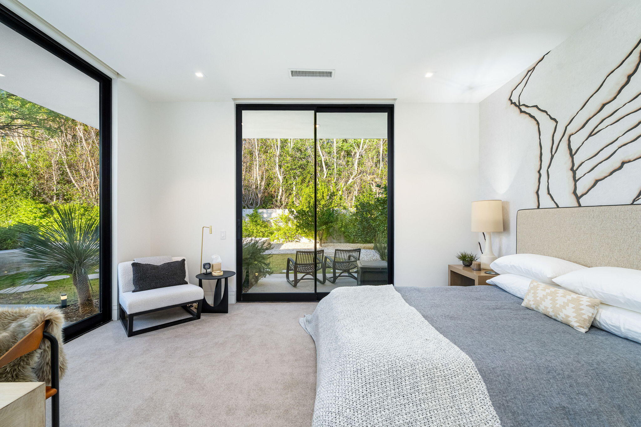 Palm Springs, California 92262, United States, 4 Bedrooms Bedrooms, ,4 BathroomsBathrooms,Residential,Active,20240