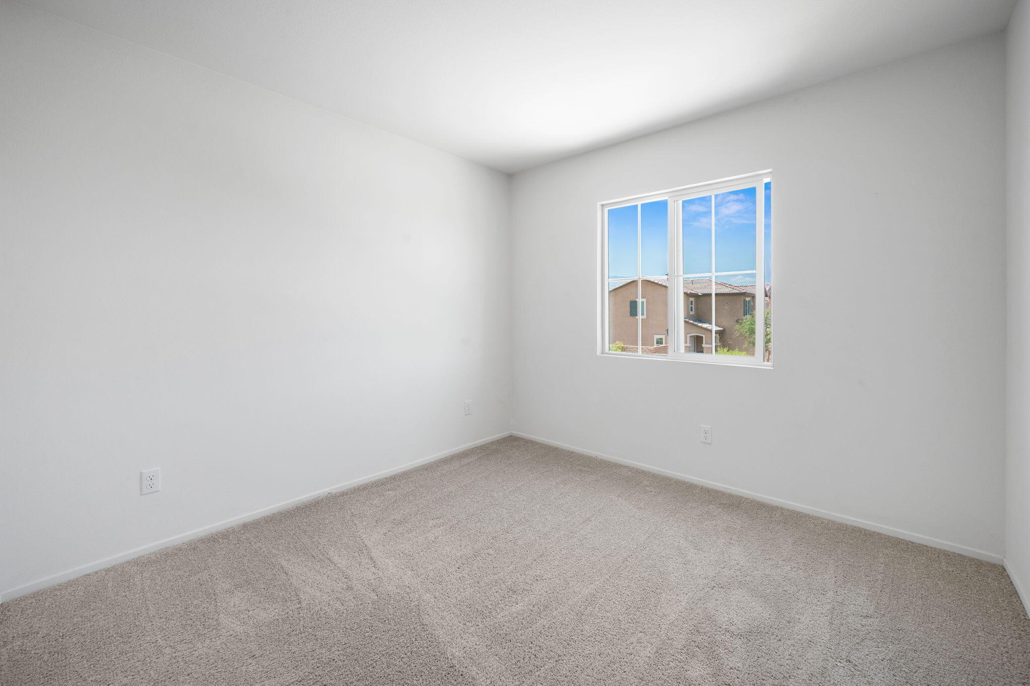 Coachella, California 92236, United States, 3 Bedrooms Bedrooms, ,3 BathroomsBathrooms,Residential,Pending,130318