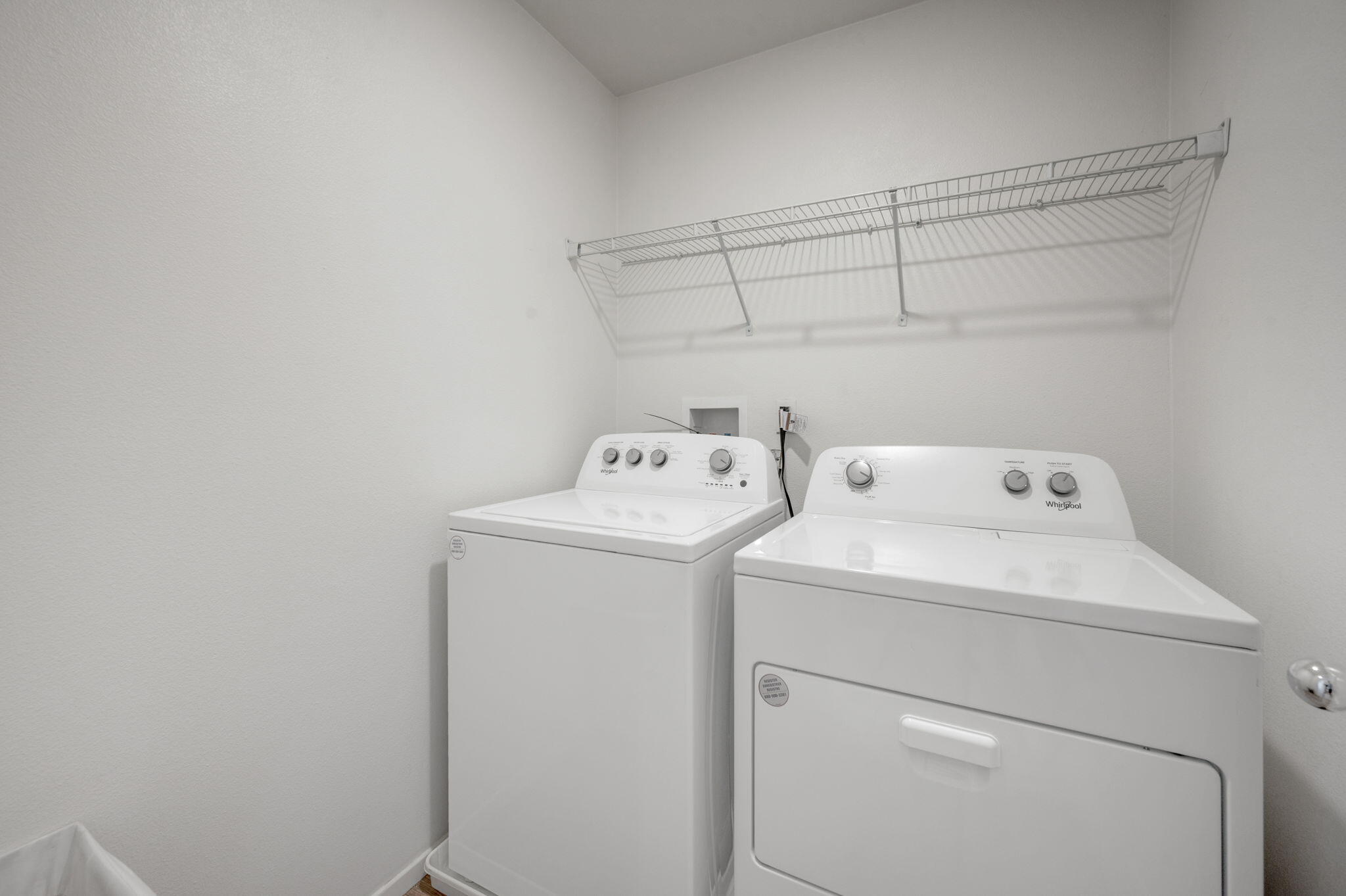 Coachella, California 92236, United States, 3 Bedrooms Bedrooms, ,3 BathroomsBathrooms,Residential,Pending,130318