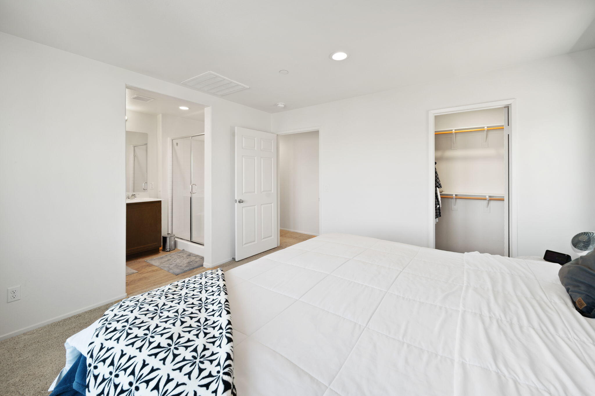 Coachella, California 92236, United States, 3 Bedrooms Bedrooms, ,3 BathroomsBathrooms,Residential,Pending,130318