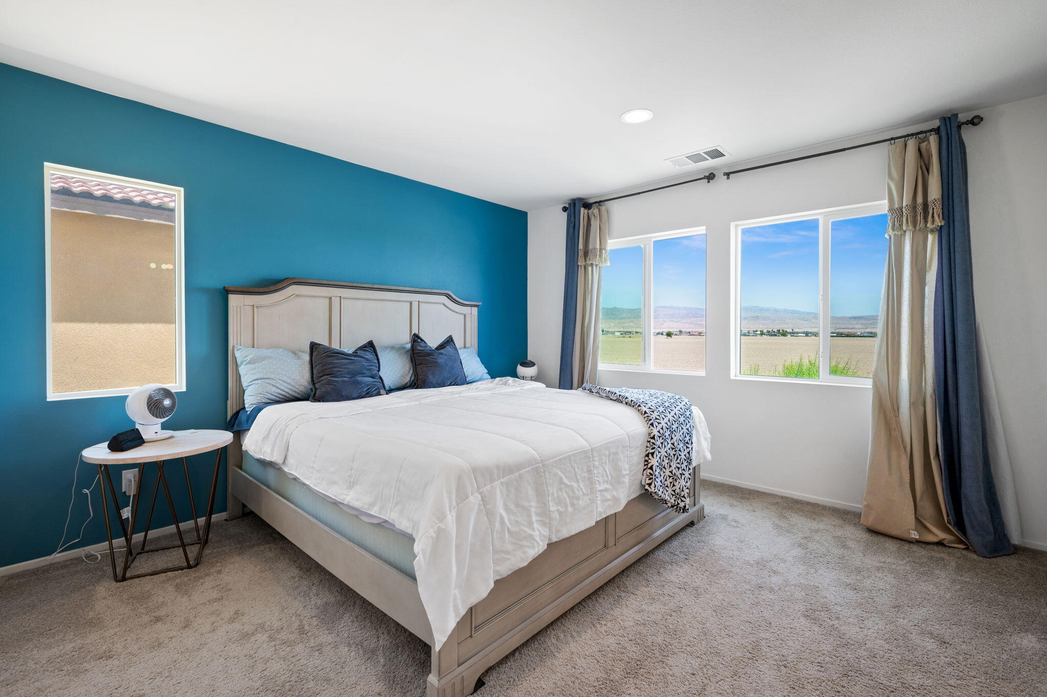 Coachella, California 92236, United States, 3 Bedrooms Bedrooms, ,3 BathroomsBathrooms,Residential,Pending,130318