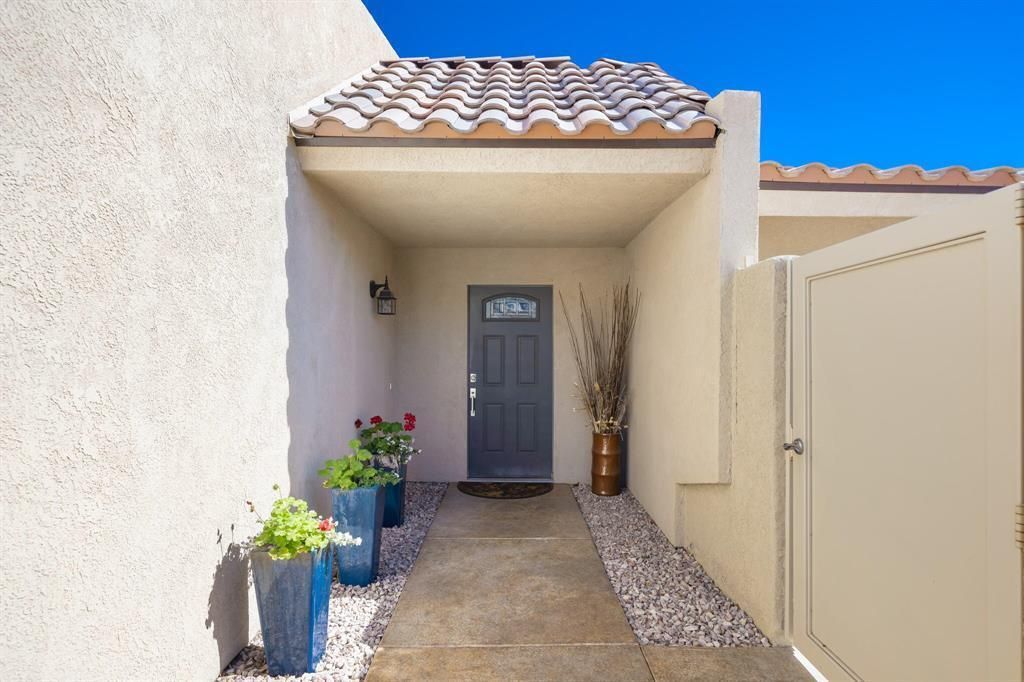Photo of 53520 Avenida Ramirez, La Quinta, CA 92253 (MLS # 219139517)