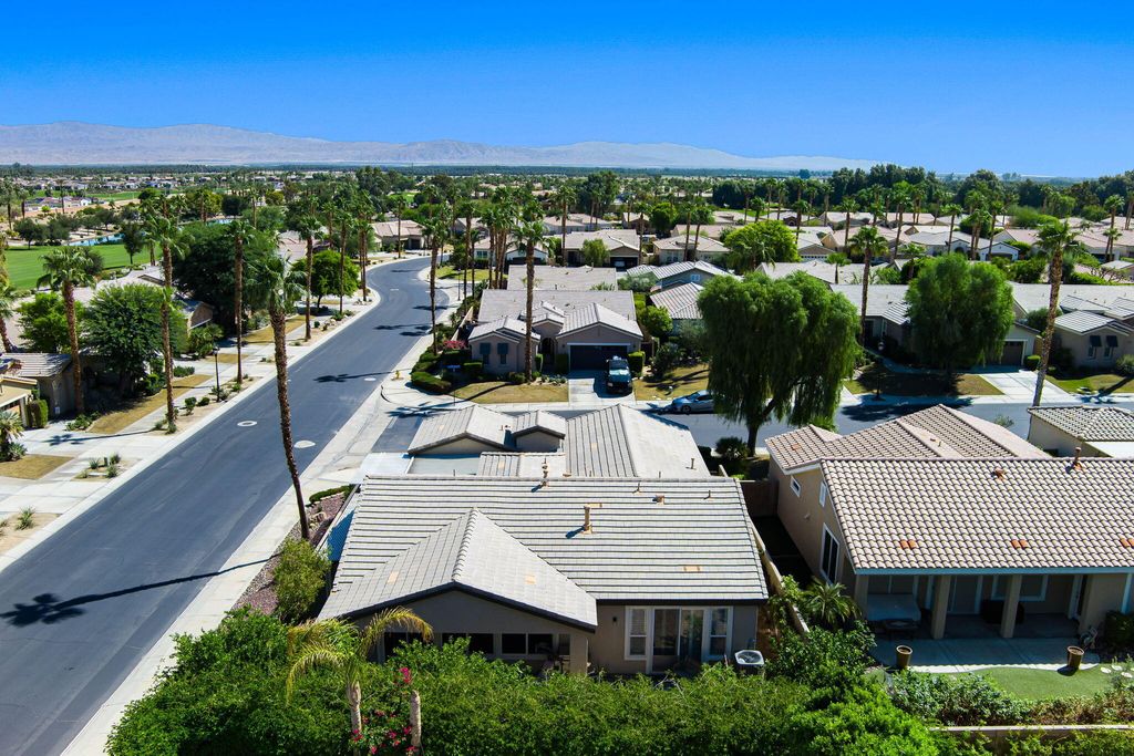 Photo of 60119 Honeysuckle Street, La Quinta, CA 92253 (MLS # 219135937)