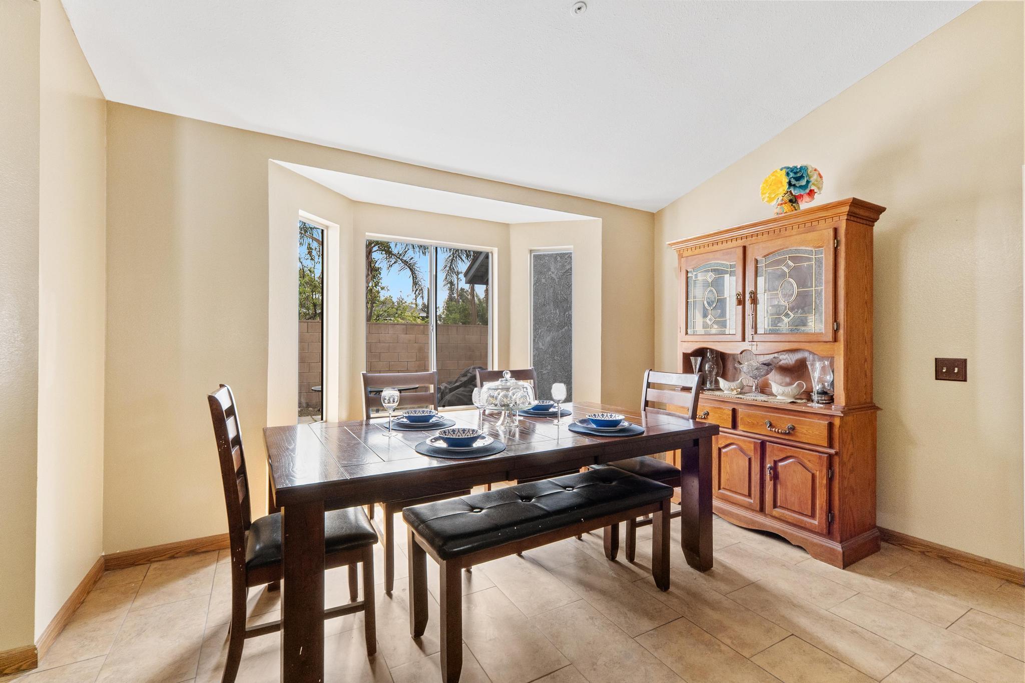 Fontana, California 92336, United States, 3 Bedrooms Bedrooms, ,2 BathroomsBathrooms,Residential,Active,91765