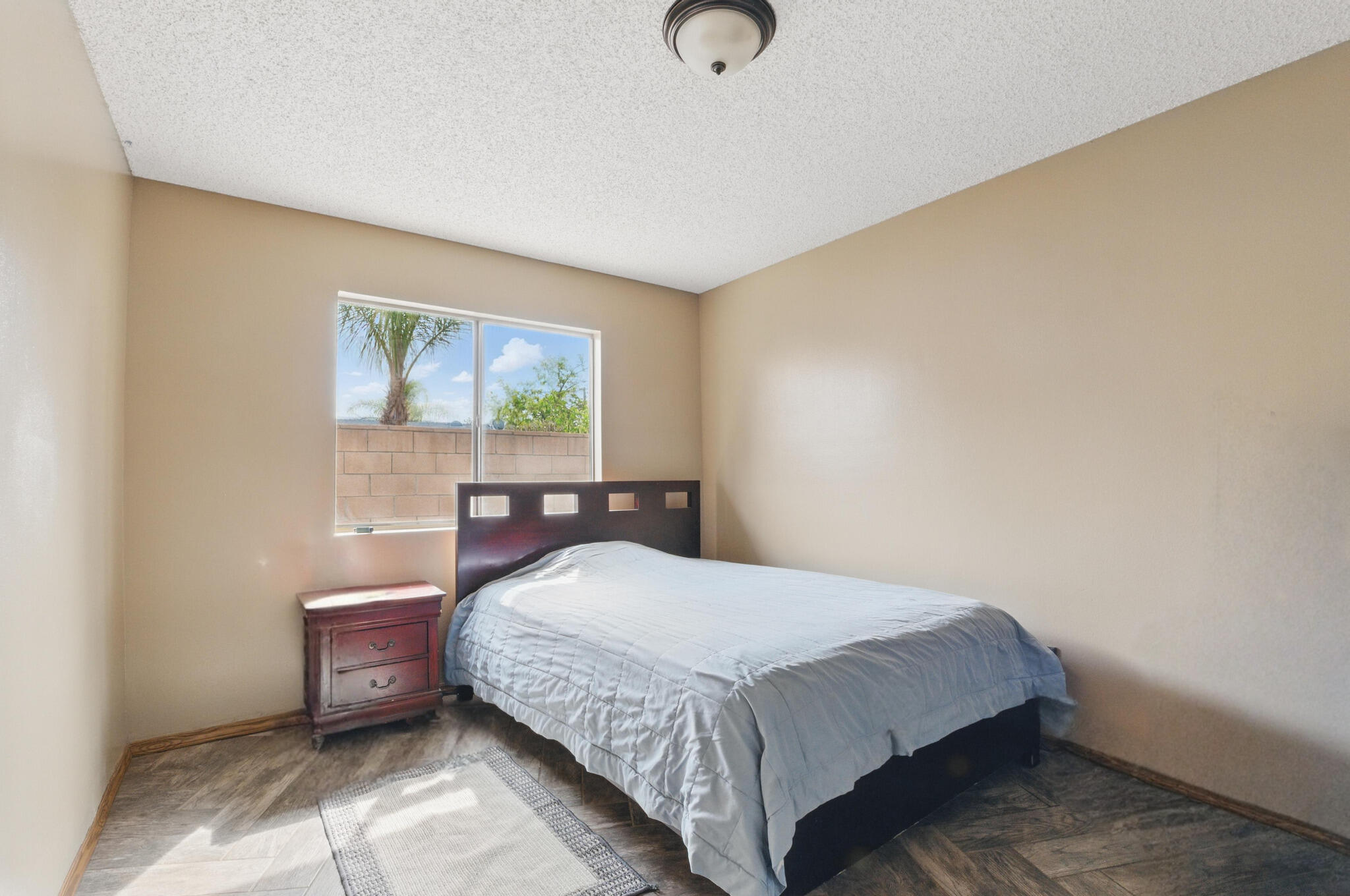 Fontana, California 92336, United States, 3 Bedrooms Bedrooms, ,2 BathroomsBathrooms,Residential,Active,91765