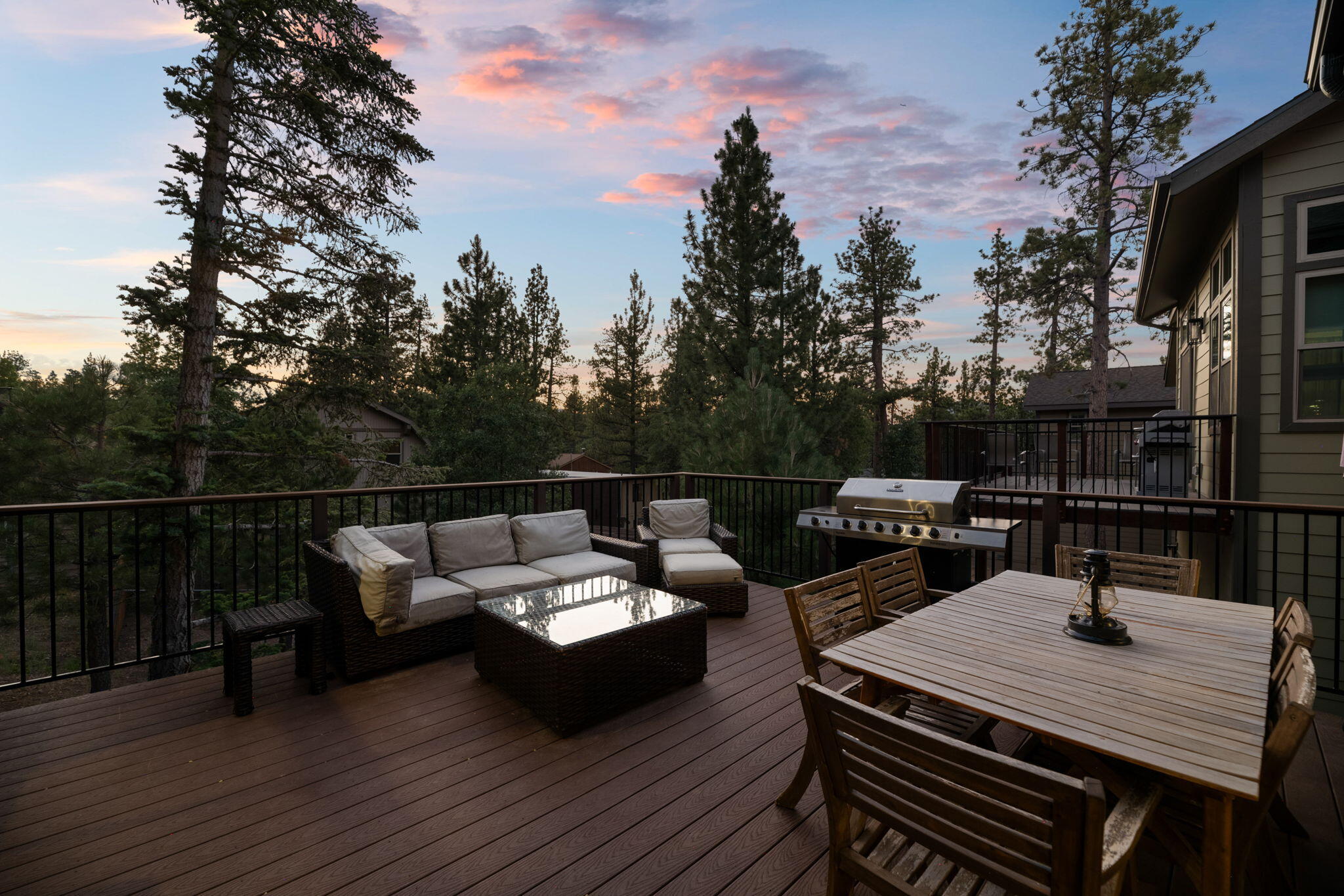 826 Pine Meadow Ct, Big Bear Lake, CA, 92315, USA, 4 Bedrooms Bedrooms, ,4 BathroomsBathrooms,Residential,Active,826 Pine Meadow Ct,219131044