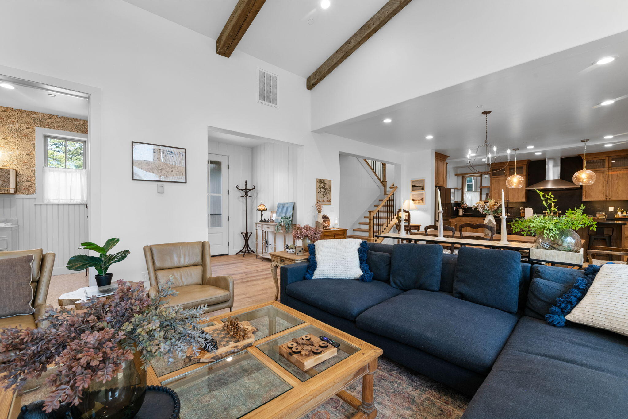 826 Pine Meadow Ct, Big Bear Lake, CA, 92315, USA, 4 Bedrooms Bedrooms, ,4 BathroomsBathrooms,Residential,Active,826 Pine Meadow Ct,219131044