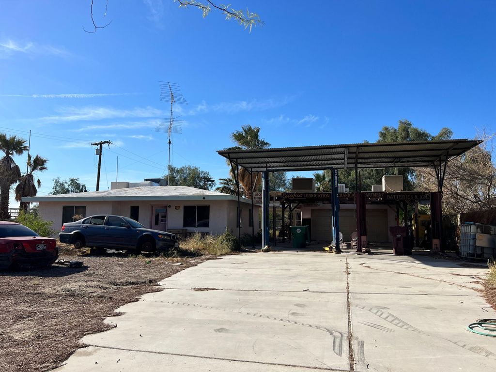 listing image 10997471248804408078