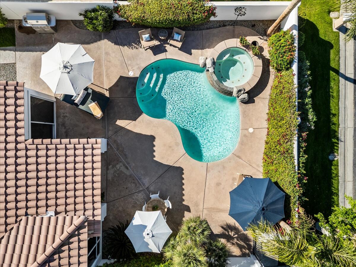 La Quinta, California 92253, United States, 3 Bedrooms Bedrooms, ,3 BathroomsBathrooms,Residential,Active,242751