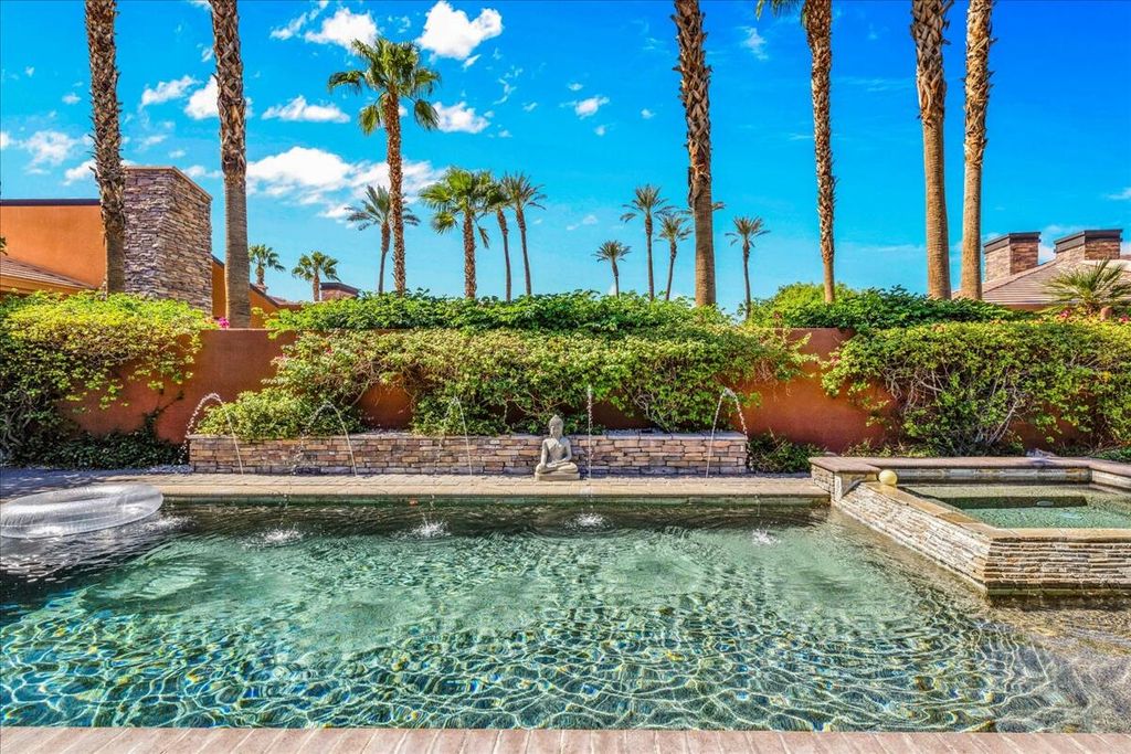 Photo of 50325 Via Amante, La Quinta, CA 92253 (MLS # 219136571)