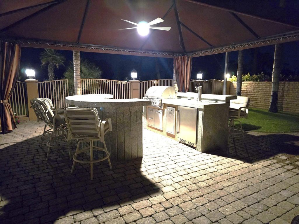 listing image 50