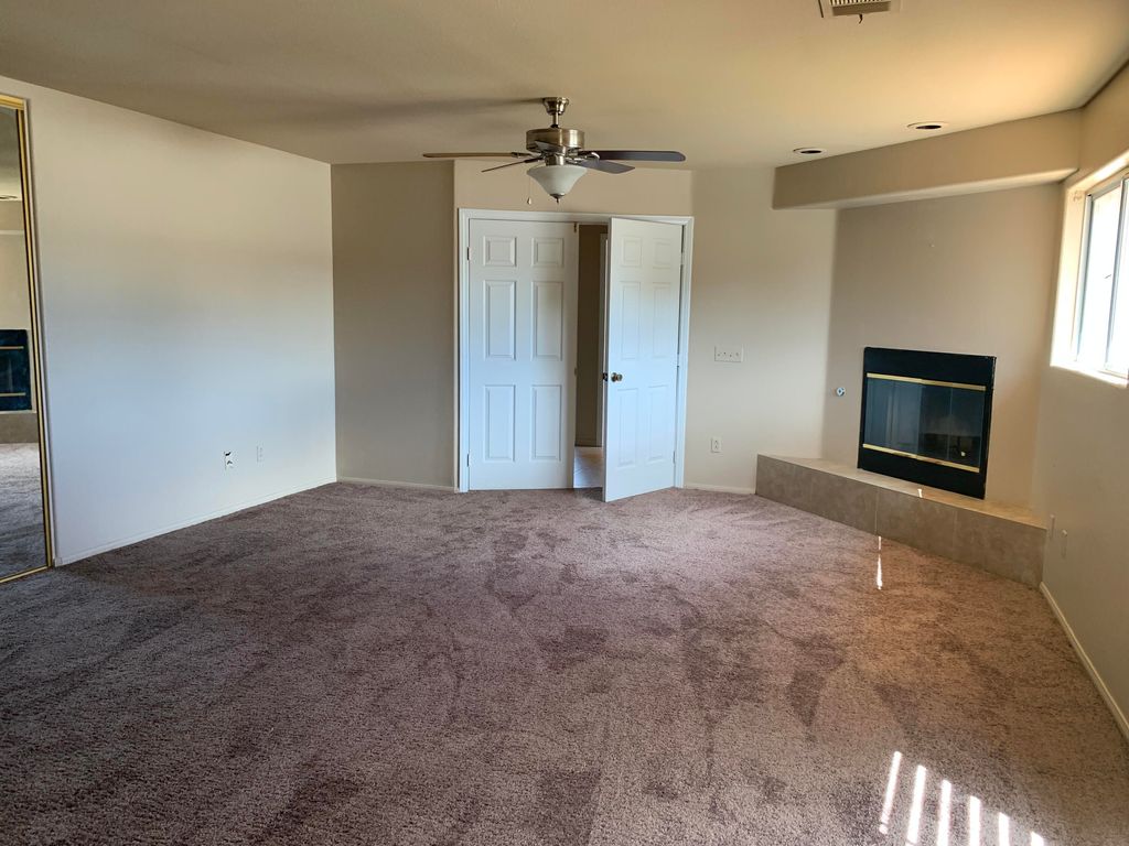 listing image 10992095468543
