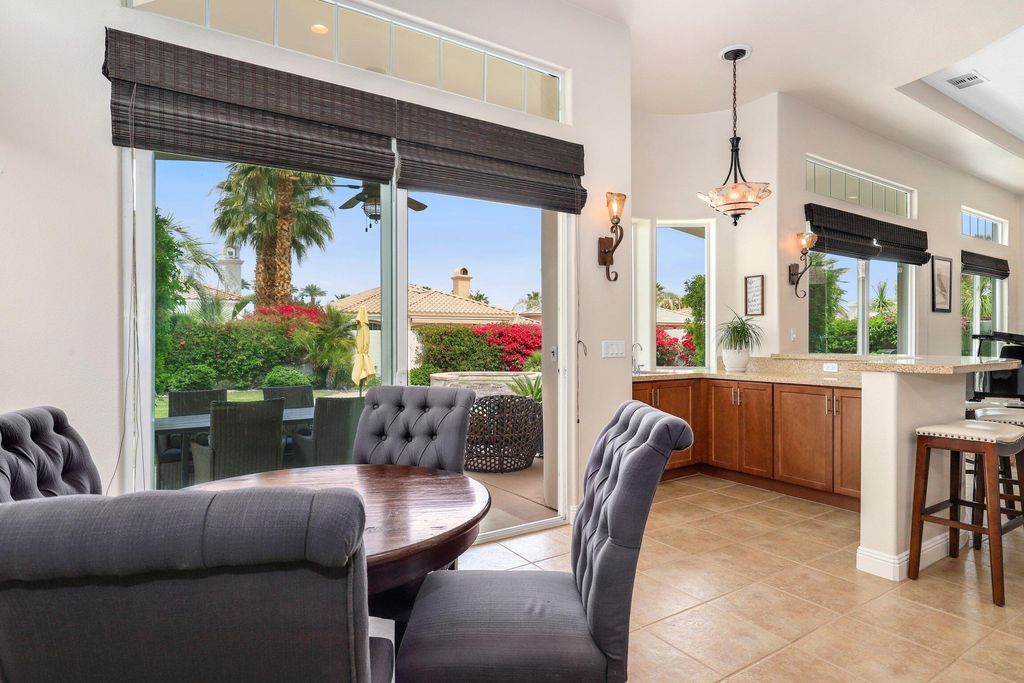 listing image 10995794929101215494