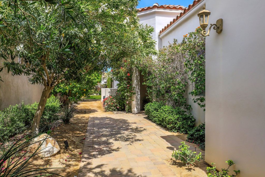 listing image 10997183247256250075