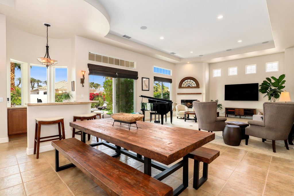 listing image 10991178196305471808