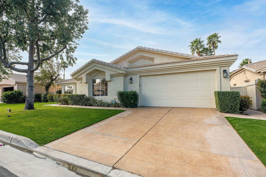 Photo of 47845 Via Jardin, La Quinta, CA 92253 (MLS # 219143671)