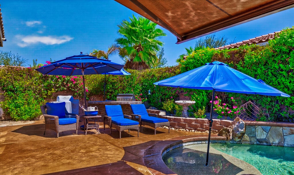 Photo of 52320 Whirlaway Trail, La Quinta, CA 92253 (MLS # 219152545)